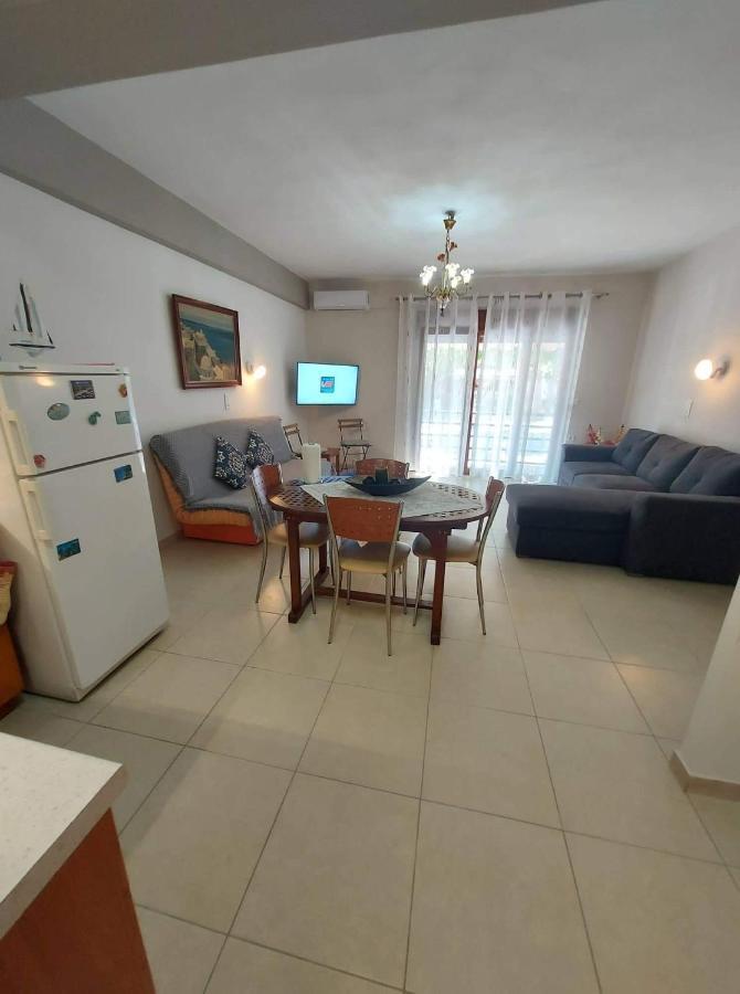 Modern Apartment Kallithea 1 Dış mekan fotoğraf